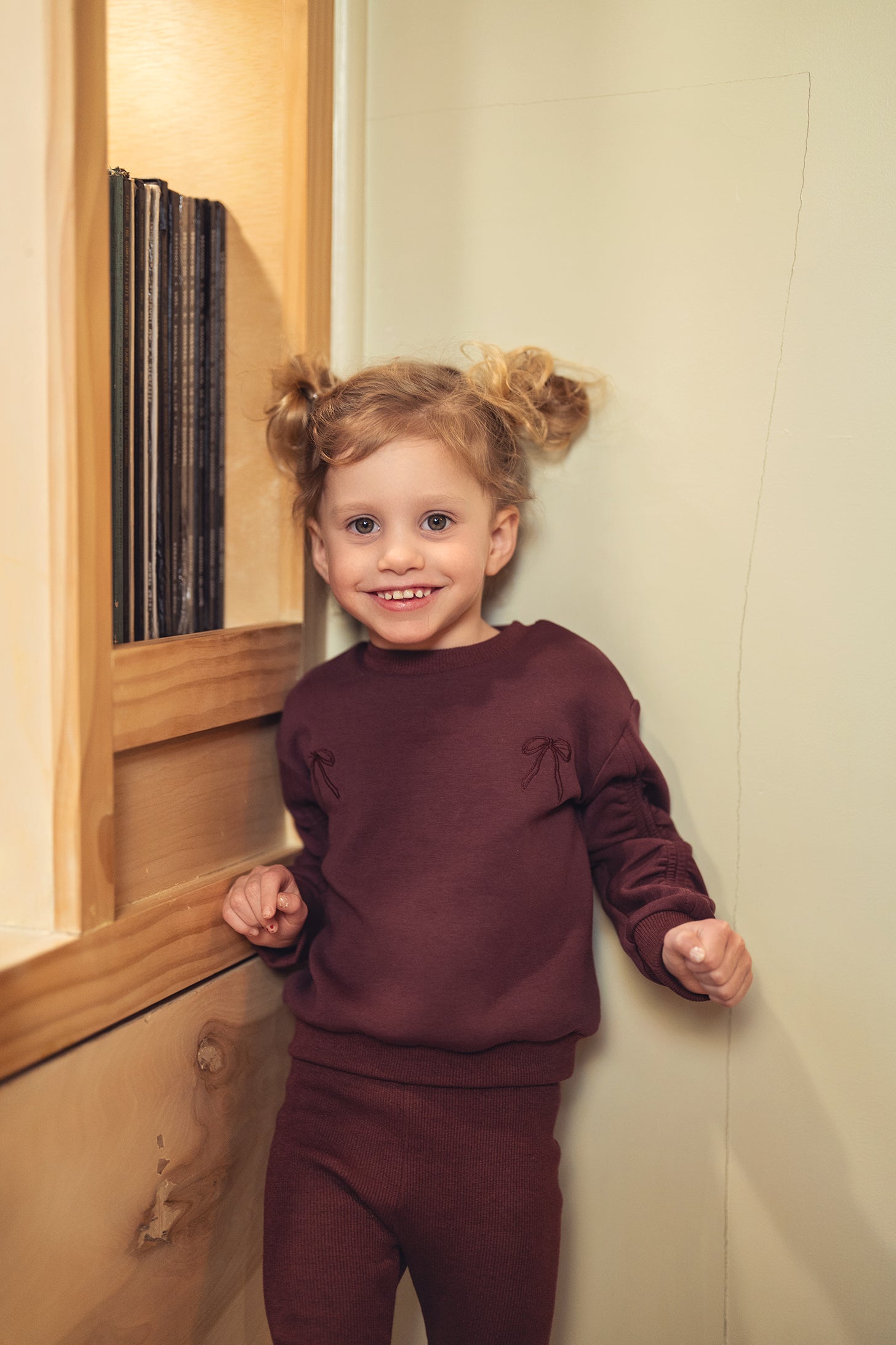 Embroidered Bow Sweatshirt