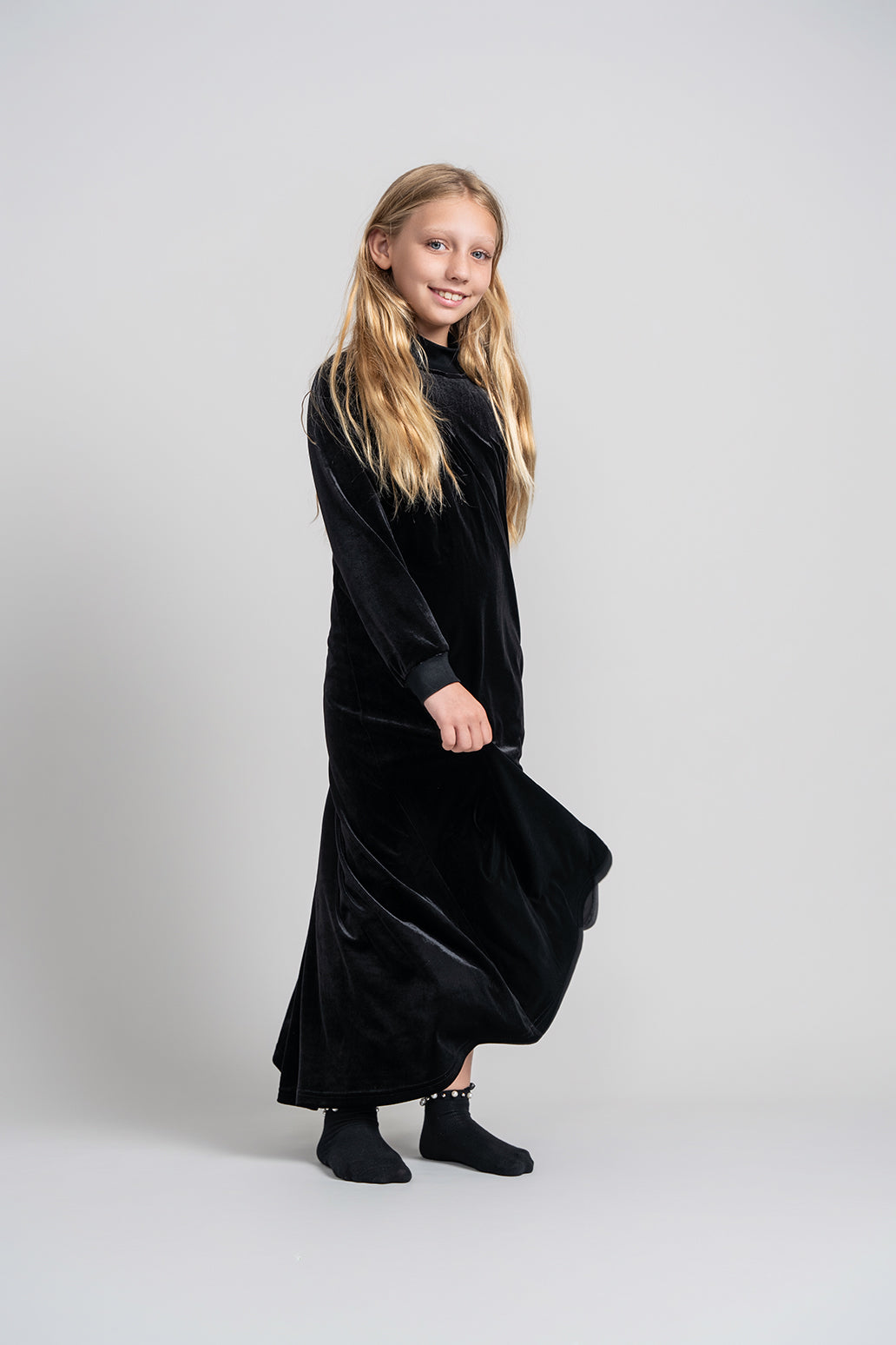 Velour Maxi Dress/Knit Mockneck Black