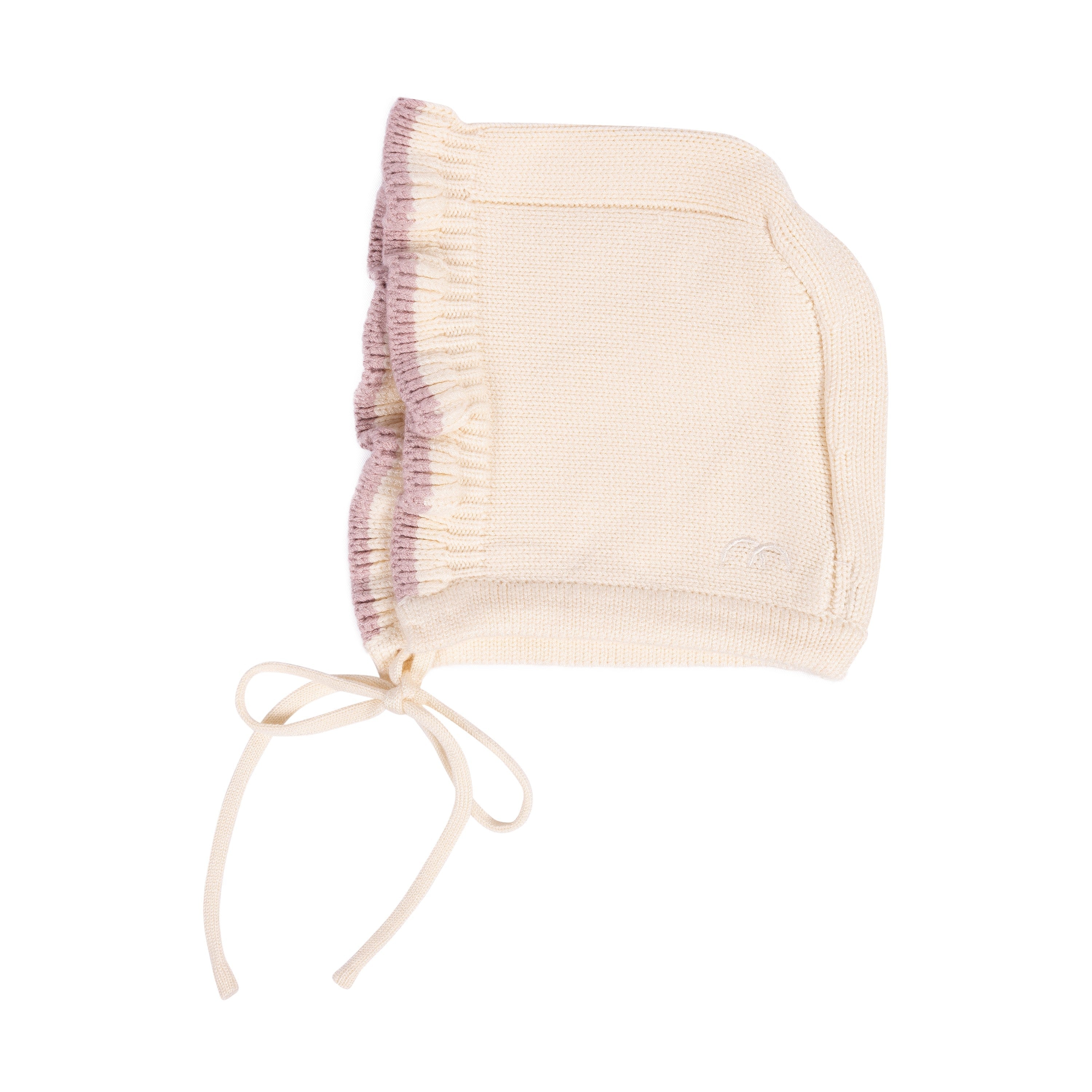 Contrast Scalloped Edge Bonnet